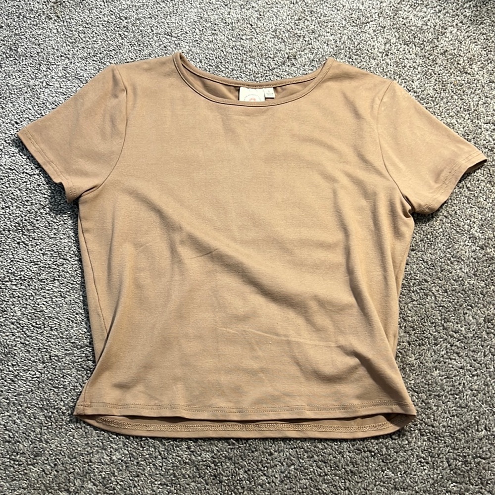 tan/light brown semi cropped shirt